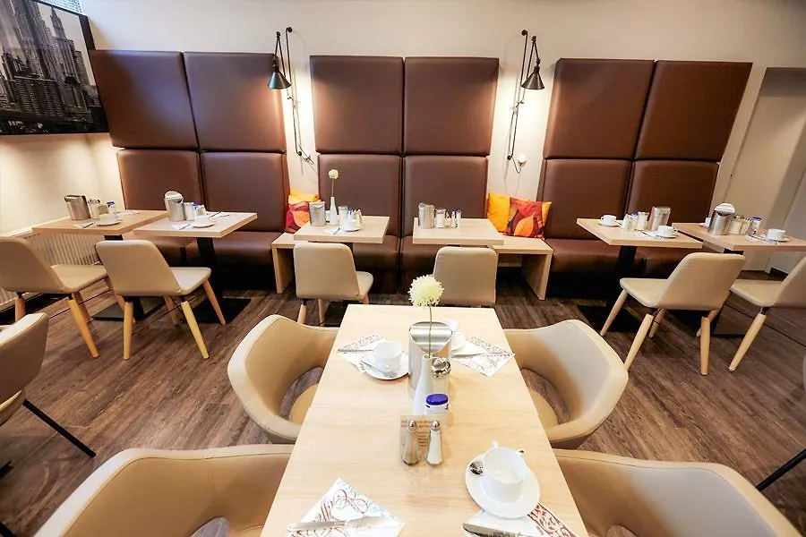 Manhattan Hotel Frankfurt am Main